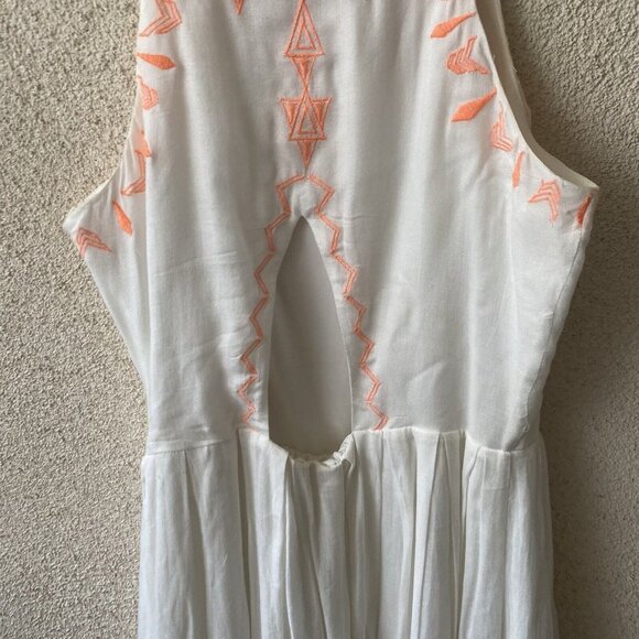 Dolce Vita Women Dress Ricka Garbo White Embroidered Sleeveless Mini Size Medium - Picture 10 of 10